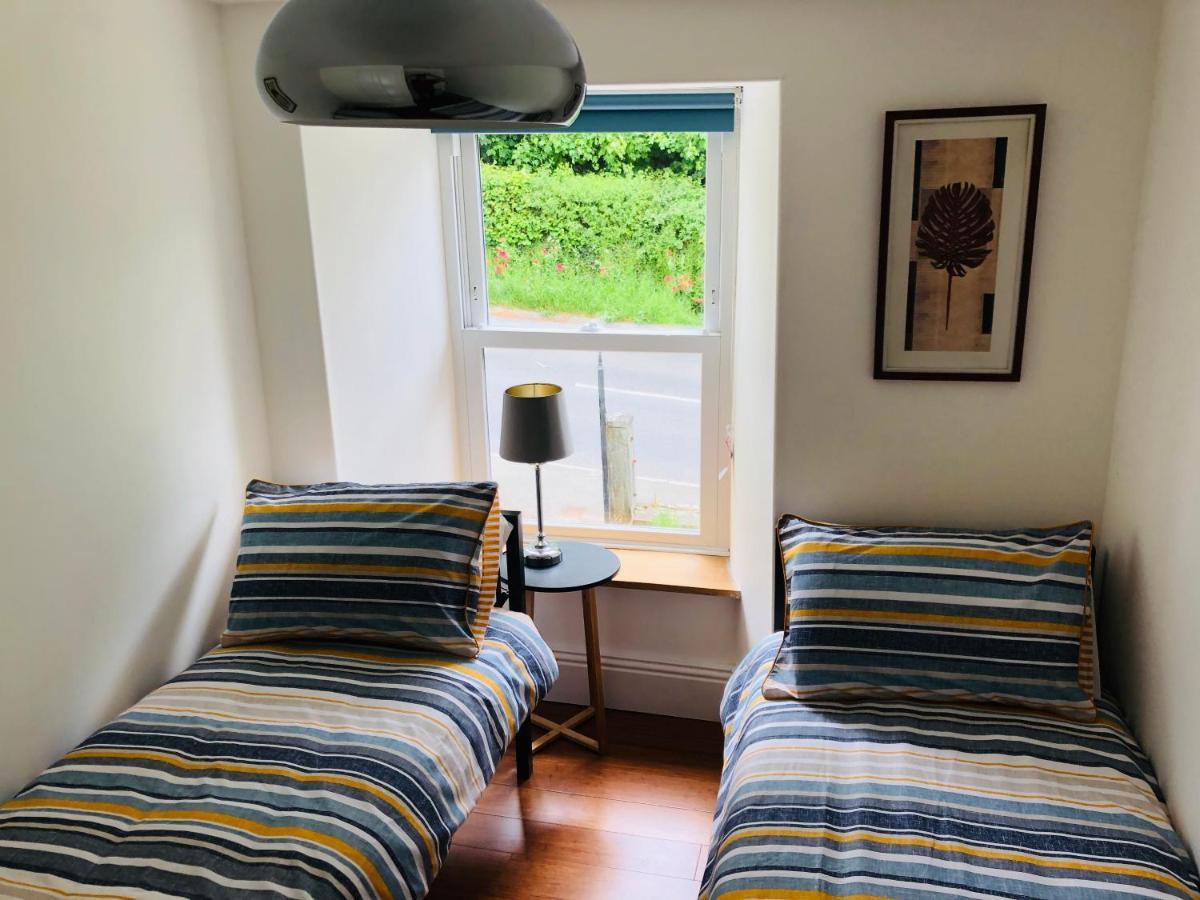 Mount Cottage Newcastle Emlyn Luaran gambar